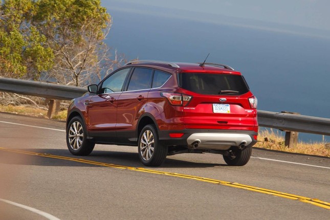Ford Escape 2020 chuẩn bị ra mắt với động cơ mới ảnh 1