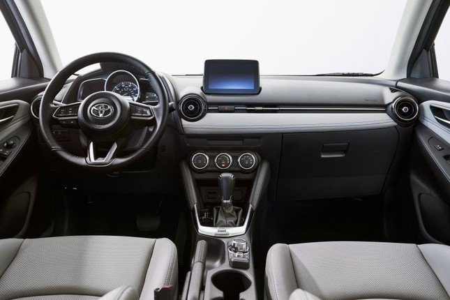 Toyota Yaris 2020 cho thị trường Mỹ: Bản sao của Mazda 2 ảnh 3