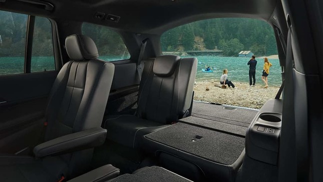 Mercedes-Benz GLS 2020 - Đối thủ BMW X7 lộ ảnh chính thức ảnh 16