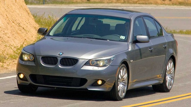 Những mẫu xe cũ giá rẻ cho tín đồ cuồng tốc độ ảnh 9