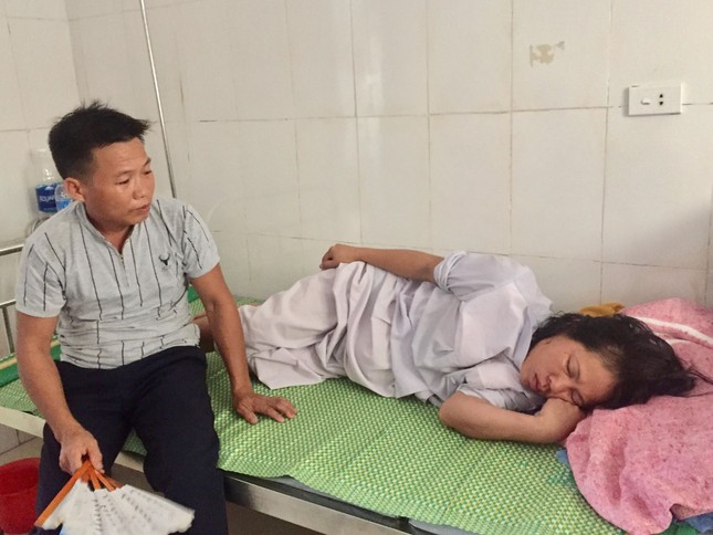 Bé sơ sinh tử vong với vết đứt trên cổ: Thai chết trên 7 ngày? ảnh 2