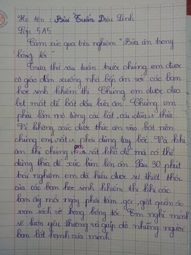 Xúc động với trải nghiệm bữa ăn bóng tối của học sinh ảnh 6