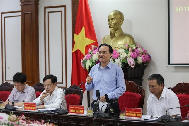 Con người quyết định thành công kỳ thi tốt nghiệp THPT ảnh 1