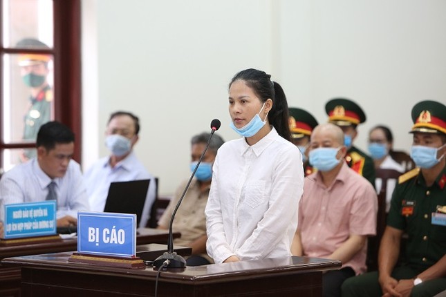 Xét xử Đô đốc Nguyễn Văn Hiến: Út 'trọc' cầm cố đất quốc phòng lấy tiền xây BOT ảnh 2