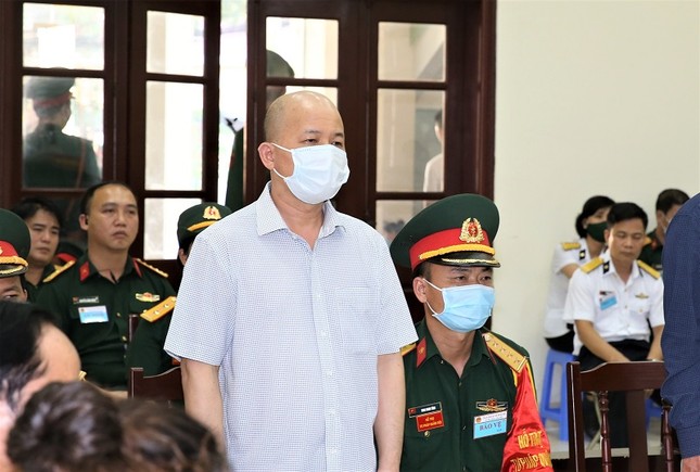Cựu thứ trưởng Nguyễn Văn Hiến bị phạt 4 năm tù giam ảnh 3