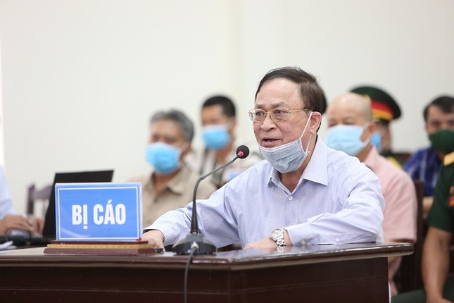 Cựu thứ trưởng Nguyễn Văn Hiến bị phạt 4 năm tù giam ảnh 2