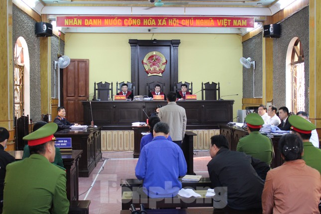 Cựu sĩ quan Công an Sơn La kêu oan hành vi đưa hối lộ ảnh 1