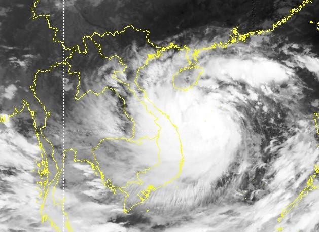 Bão Noru tăng gần 3 cấp, sức tàn phá có thể cao hơn bão Xangsane ảnh 1