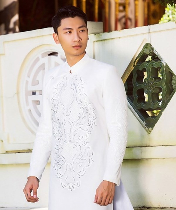 Trần Trung: 'Đã hiến máu nhiều lần nhưng ấn tượng nhất là ở Chủ Nhật đỏ' ảnh 2