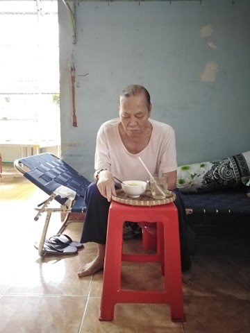 Gia cảnh nghèo khó của nhạc sỹ Trần Quang Lộc đang nguy kịch vì ung thư ảnh 5