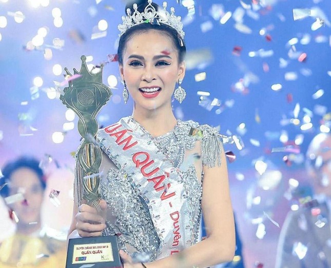 'Hoa hậu bolero' Trần Mỹ Ngọc giành Quán quân Tinh hoa hội tụ mùa 3 ảnh 1