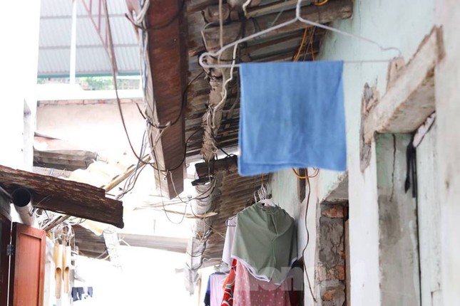 ‘Xóm chạy thận’ Hà Nội vật vã dưới nắng nóng, oi bức ảnh 3