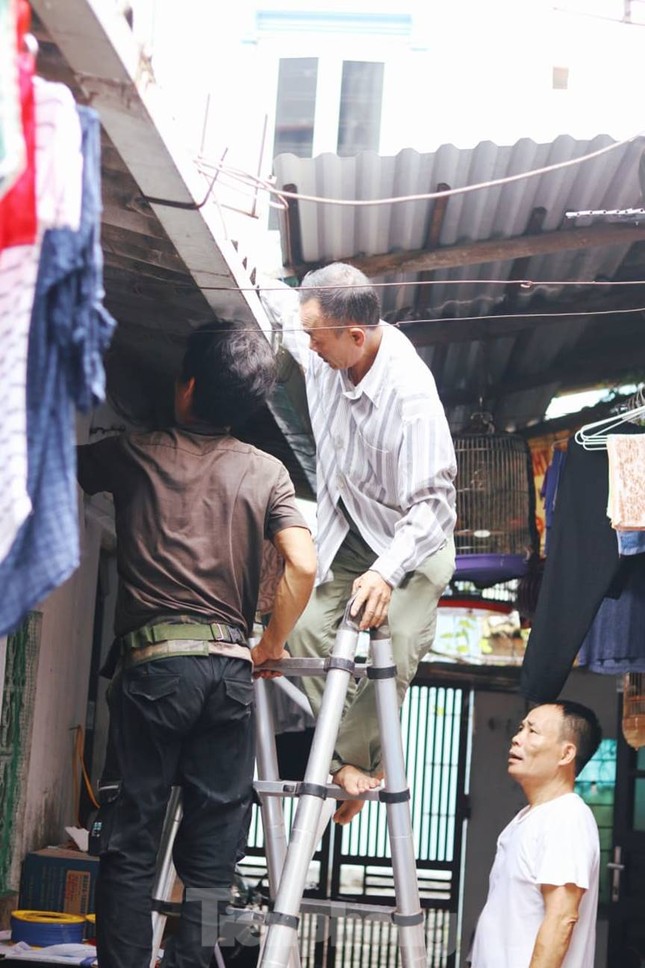 ‘Xóm chạy thận’ Hà Nội vật vã dưới nắng nóng, oi bức ảnh 8