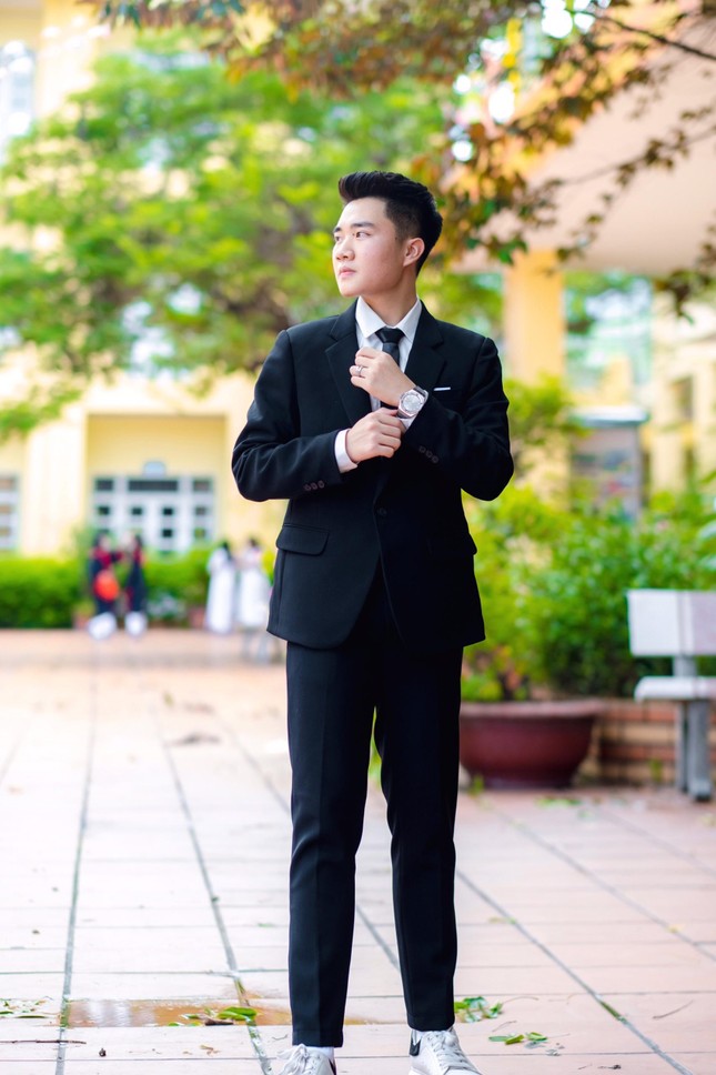 Ước mơ trở thành một kỹ sư giỏi của nam sinh trường Thủy Lợi ảnh 6