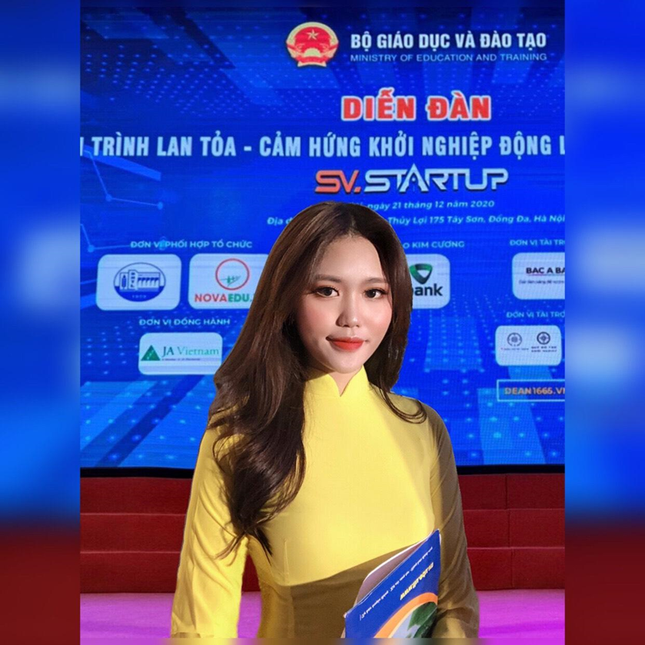 Cựu nữ sinh Cấp thoát nước luôn 'cháy hết mình' trong mọi hoạt động ảnh 6