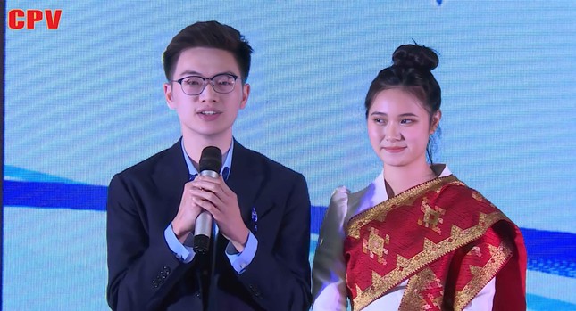 Nam sinh Lào Cai dẫn thời sự: Đảng viên trẻ đầy tài năng và nhiệt huyết ảnh 3
