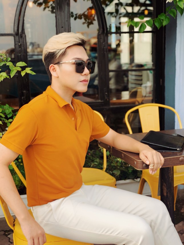 Nhà văn 9X Sơn Paris: “Sự tự tin sẽ giúp bạn sống tích cực hơn” ảnh 12