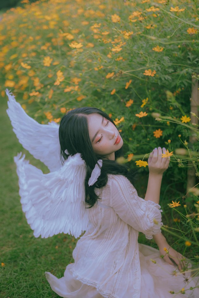 Hot girl Kinh tế Quốc dân bản lĩnh trước những cám dỗ khi nổi tiếng khá sớm ảnh 10