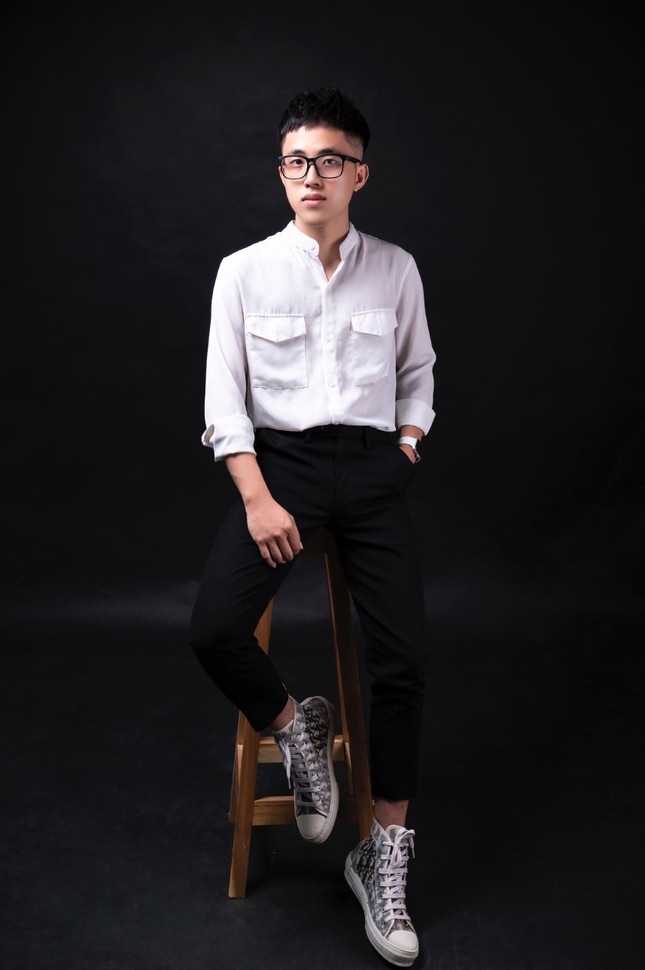 Nam sinh Học viện Tài chính vừa theo đuổi đam mê, vừa học tốt ảnh 14