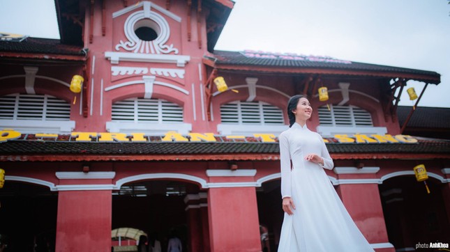Hoa khôi ĐH Huế cực giỏi tiếng Anh, đạt 2 huy chương vàng bơi lội, mơ ước làm giáo viên ảnh 16