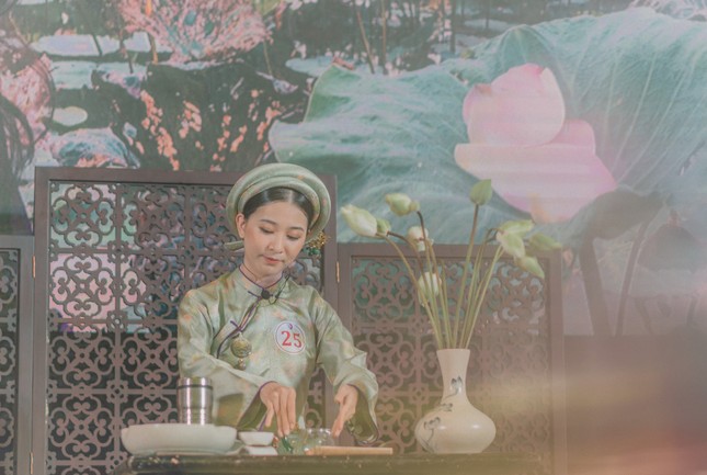 Hoa khôi ĐH Huế cực giỏi tiếng Anh, đạt 2 huy chương vàng bơi lội, mơ ước làm giáo viên ảnh 6