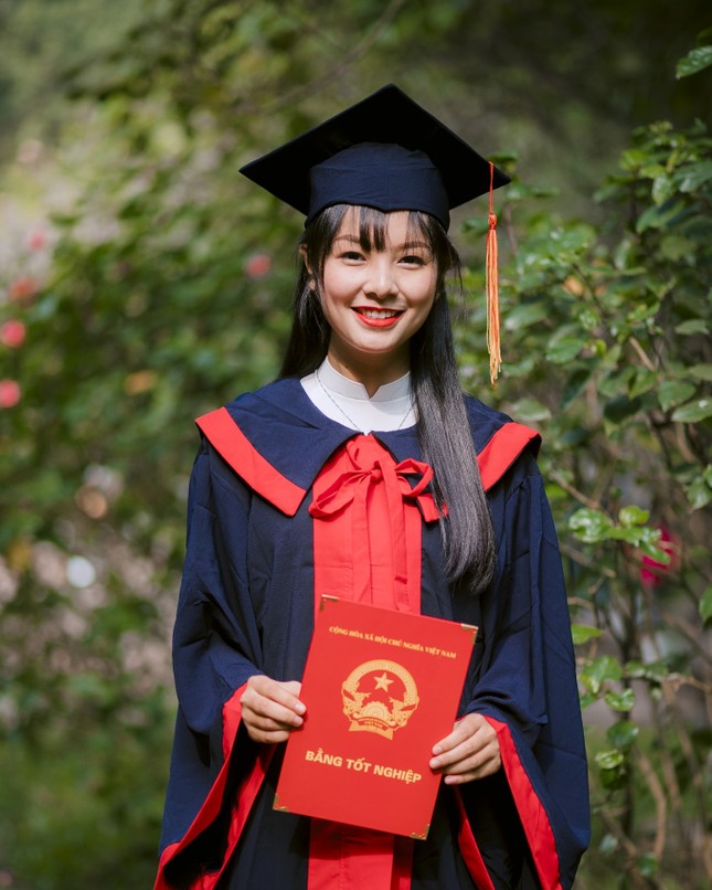 Thủ khoa Học viện Báo chí & Tuyên truyền khẳng định chủ quyền biển đảo bằng rap ảnh 1
