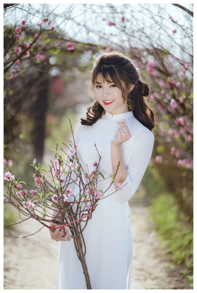 “Hot girl Phương Oanh 10X" ảnh 14