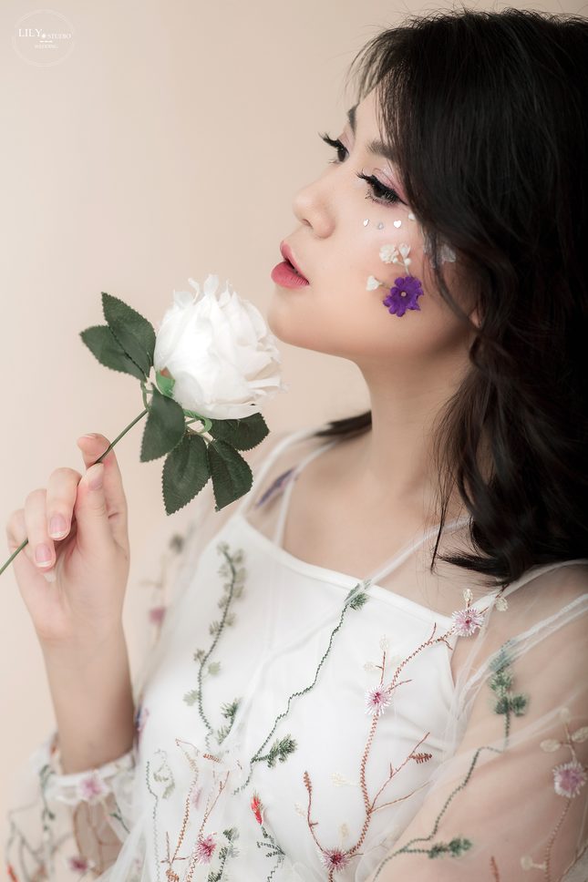 “Hot girl Phương Oanh 10X" ảnh 5