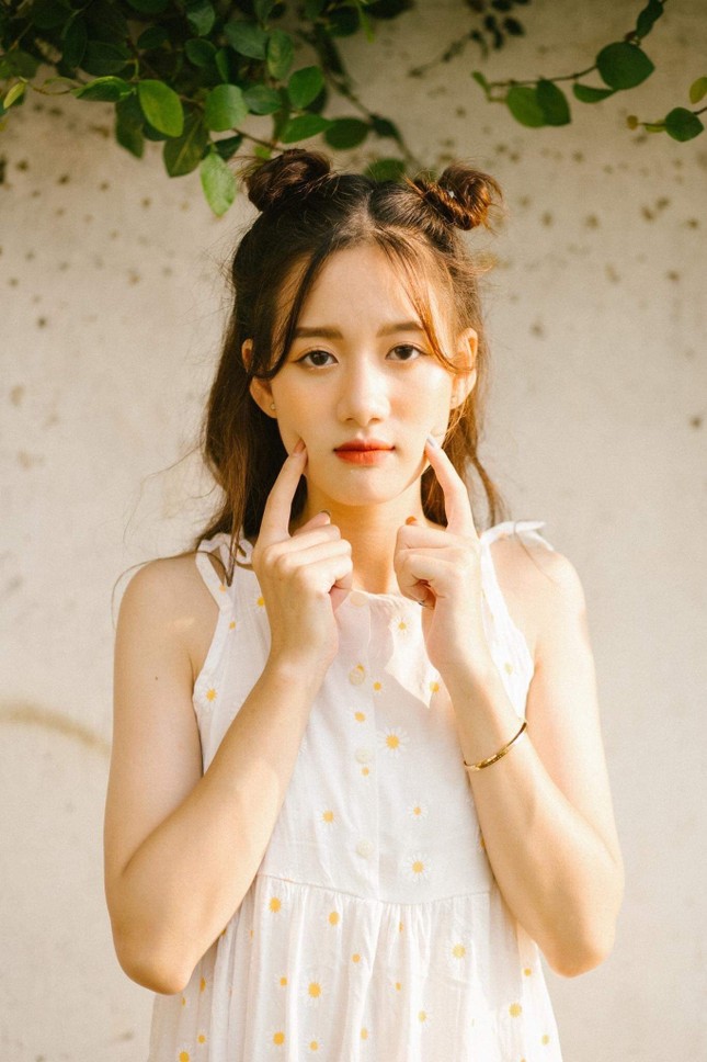 Nữ sinh 10X gây thương nhớ trong bộ ảnh đón Trung thu trên phố Hàng Mã ảnh 12
