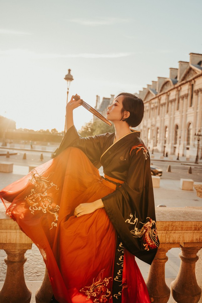 Bộ ảnh đón Trung thu đẹp như cổ tích giữa lòng châu Âu của du học sinh Pháp ảnh 11