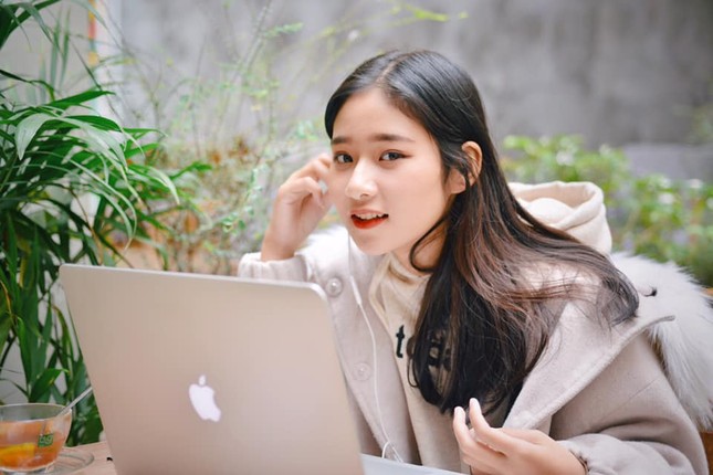 Hot girl 2k3 sở hữu thành tích khủng với ước mơ trở thành MC chuyên nghiệp ảnh 6