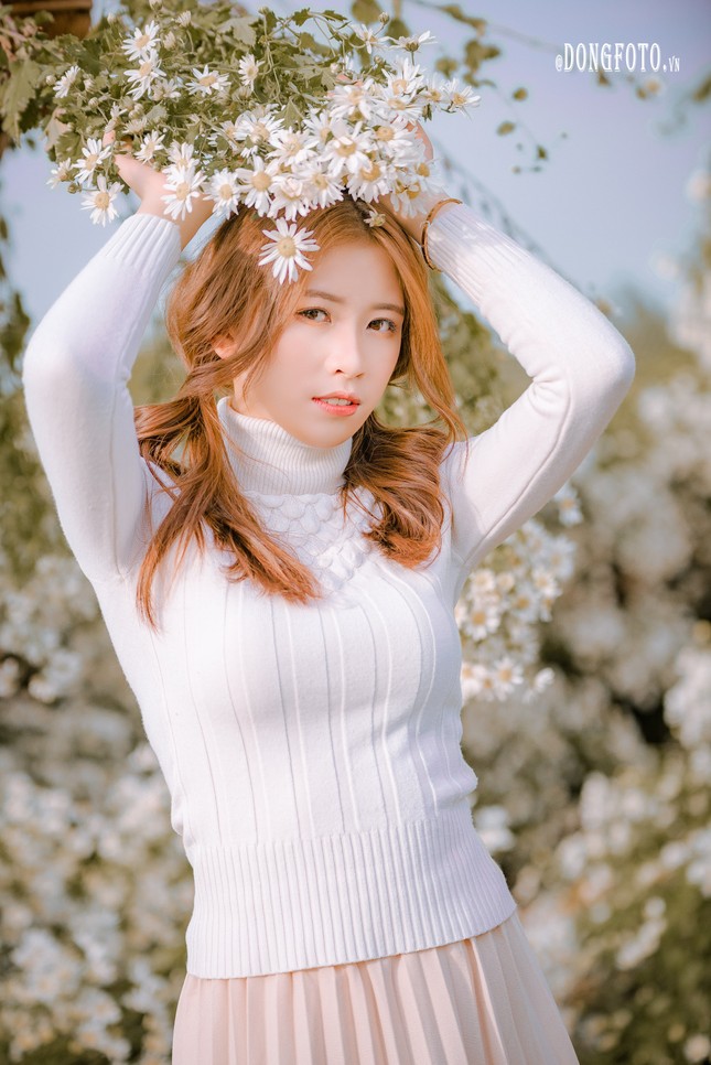 Ngẩn ngơ nét đẹp “nàng thơ” trong bộ ảnh cúc họa mi trắng ảnh 5
