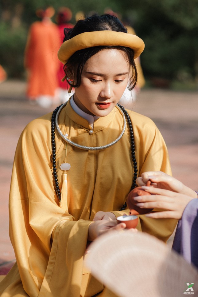 D2K61 Nguyễn Huệ: Ngược dòng thời gian với bộ ảnh kỷ yếu cổ phục Việt Nam ảnh 6
