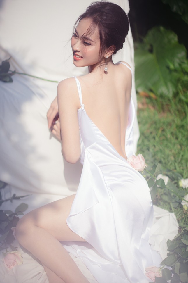 Hot girl Diệu Ngân “lột xác” trong bộ ảnh mới ảnh 5
