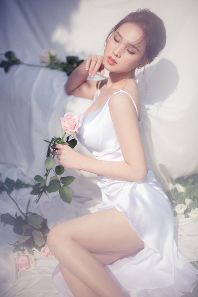 Hot girl Diệu Ngân “lột xác” trong bộ ảnh mới ảnh 7