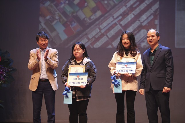 Trao giải cuộc thi và triển lãm ảnh “Góc nhìn trẻ” năm 2020 ảnh 2