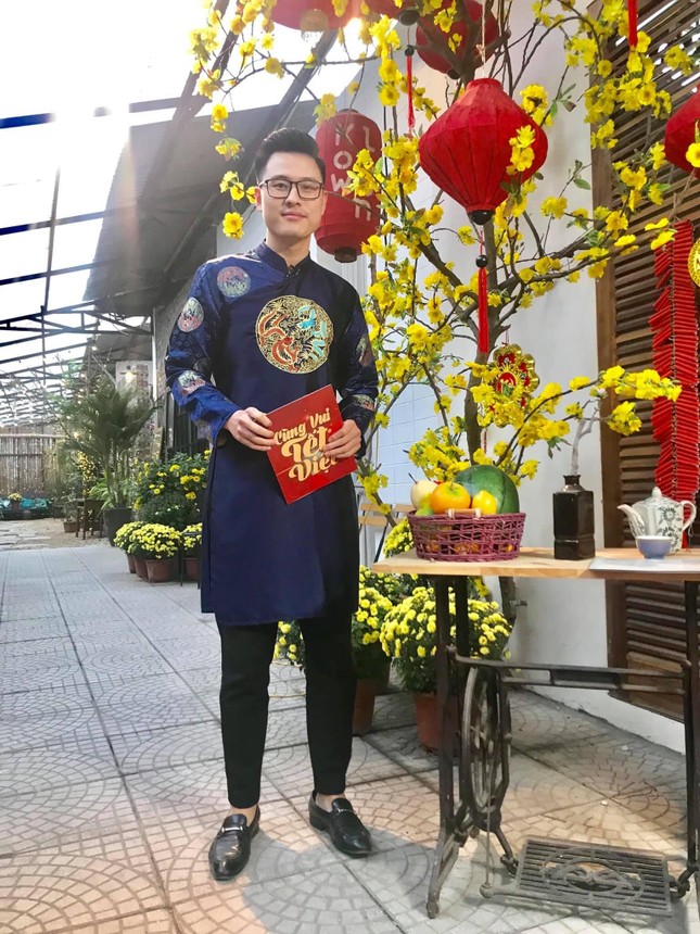 BTV – MC Lê Hoàng Long: Từ nỗ lực theo đuổi đam mê, tới MC Thời sự trẻ nhất Việt Nam ảnh 10