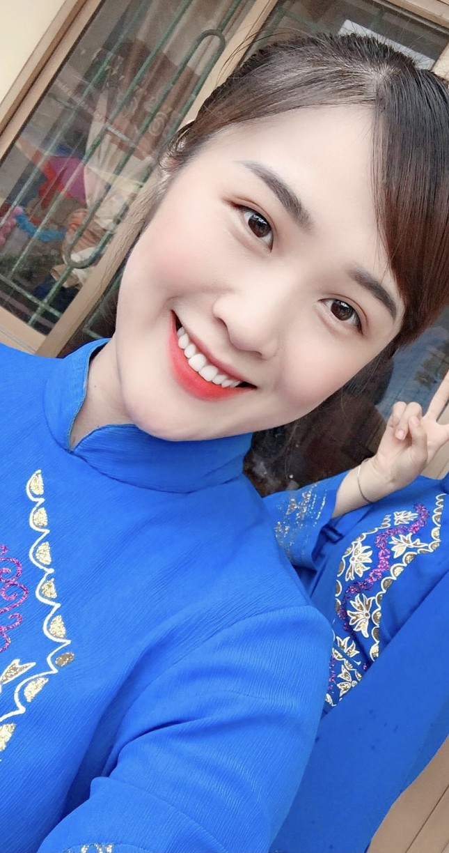 Nữ sinh xinh đẹp dân tộc Nùng muốn phát triển ẩm thực Cao Bằng ảnh 3