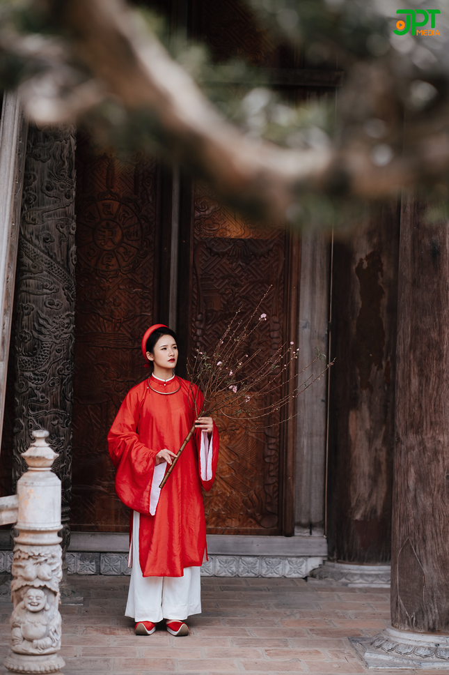 Ngất ngây trước vẻ đẹp đậm chất cổ xưa của Mai Yến trong bộ Cổ phục Việt Nam ảnh 4