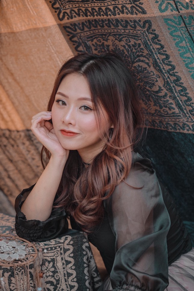 Nữ MC tài năng với niềm đam mê thời trang ngoại cỡ ảnh 10