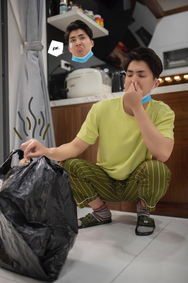 MC Nguyên Trực hóa “chiến binh ngày Tết” với bộ ảnh… dọn nhà ảnh 4
