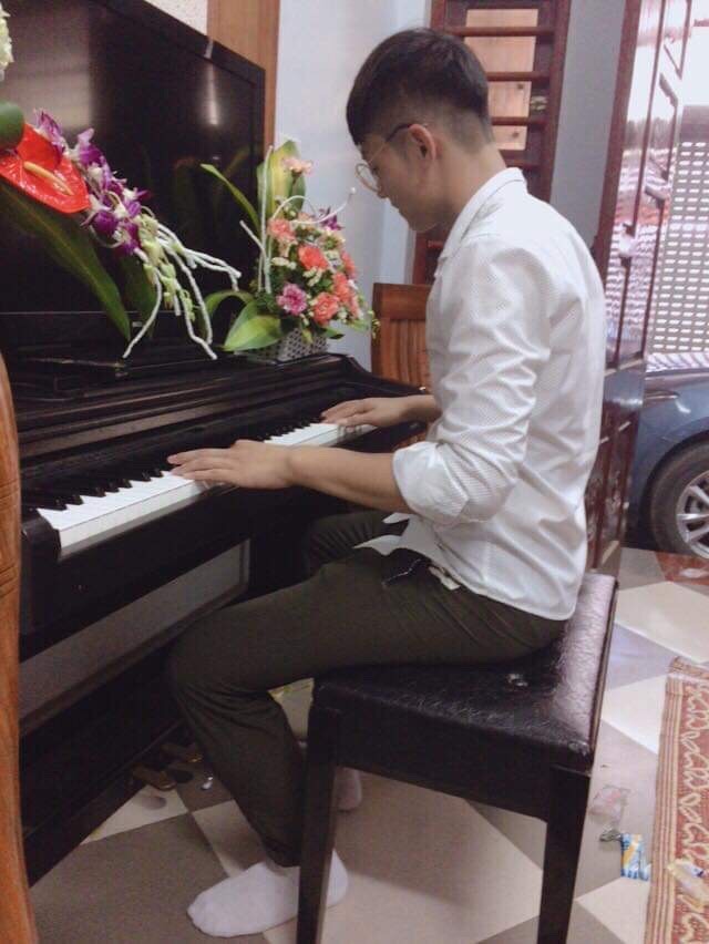 Phó Chủ tịch CLB sinh viên “Nhà doanh nghiệp tương lai” vươn lên từ câu chuyện gia đình ảnh 13