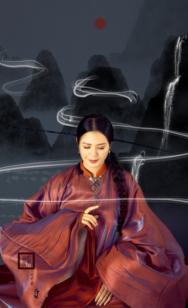 Đinh Hiền Anh hóa mỹ nhân thời xưa đẹp mơ màng trong bộ ảnh đón tuổi mới ảnh 1