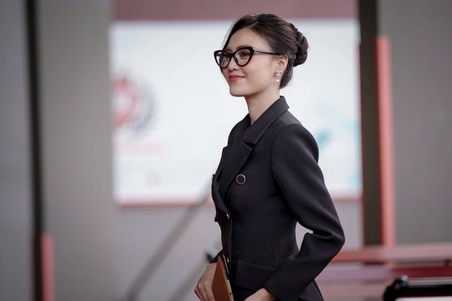 Ba "ngọc nữ" màn ảnh Việt tung thông điệp nữ quyền cực sốc: Một mình vẫn vui ảnh 5
