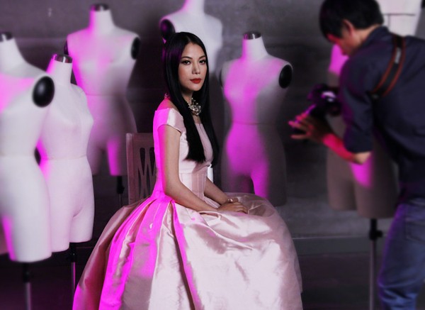 Trương Ngọc Ánh đẹp lộng lẫy tại Project Runway ảnh 10