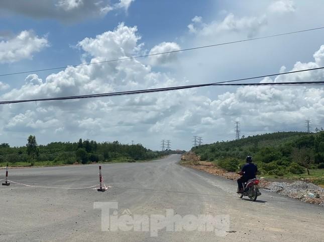 Huy động vật liệu xây dựng cao tốc Biên Hòa-Vũng Tàu ảnh 2