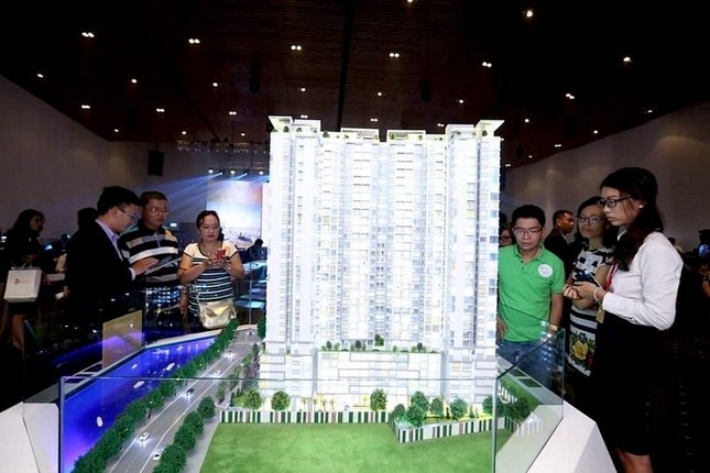 Cổ phiếu bất động sản: Không phải rẻ là ngon ảnh 2