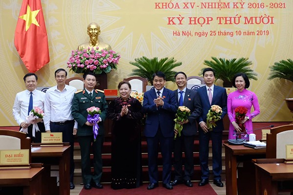 Miễn nhiệm 6 Ủy viên UBND thành phố Hà Nội ảnh 2