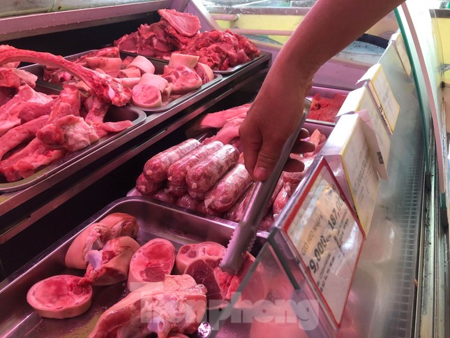 Heo nhập khẩu giá rẻ vẫn 'ế' ảnh 2