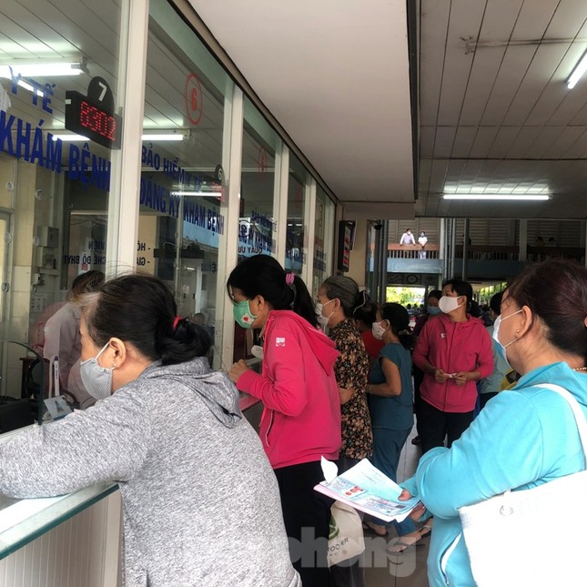 Nắng như đổ lửa, bệnh mùa hè gia tăng ảnh 4